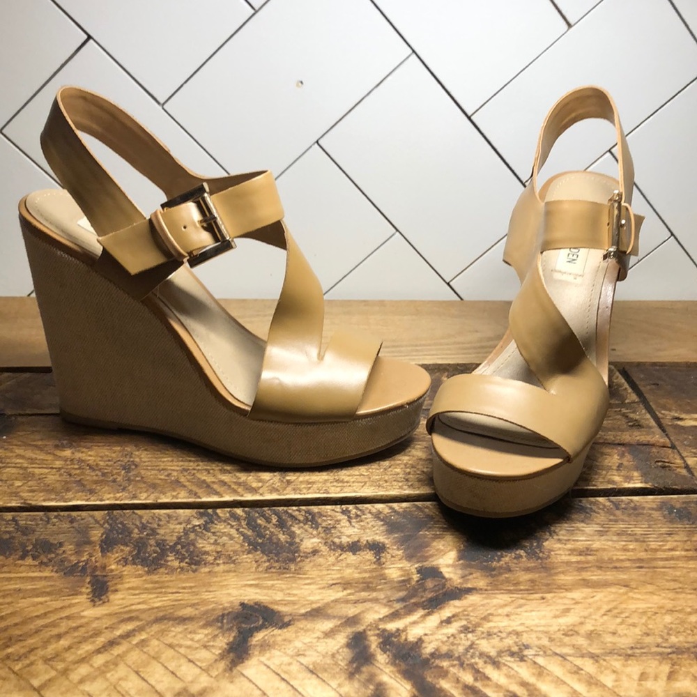 Steve Madden Eliee Wedge